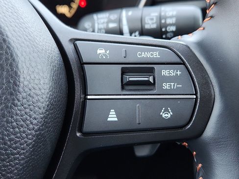 Used 2025 Honda CR-V Sport image 17