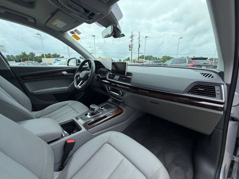Used 2020 Audi Q5 2.0T Premium Plus w/ Premium Plus Package AWD/4WD image 29