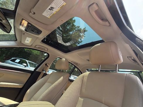 Used 2016 BMW 535i Sedan RWD image 23
