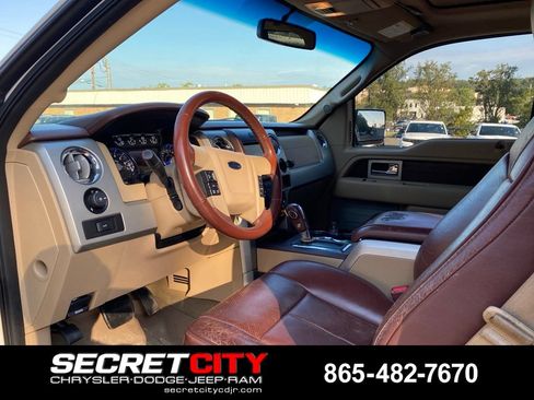 Used 2014 Ford F150 King Ranch w/ King Ranch Luxury Package AWD/4WD image 12