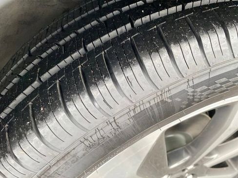 Used 2023 Ford Escape Platinum image 23