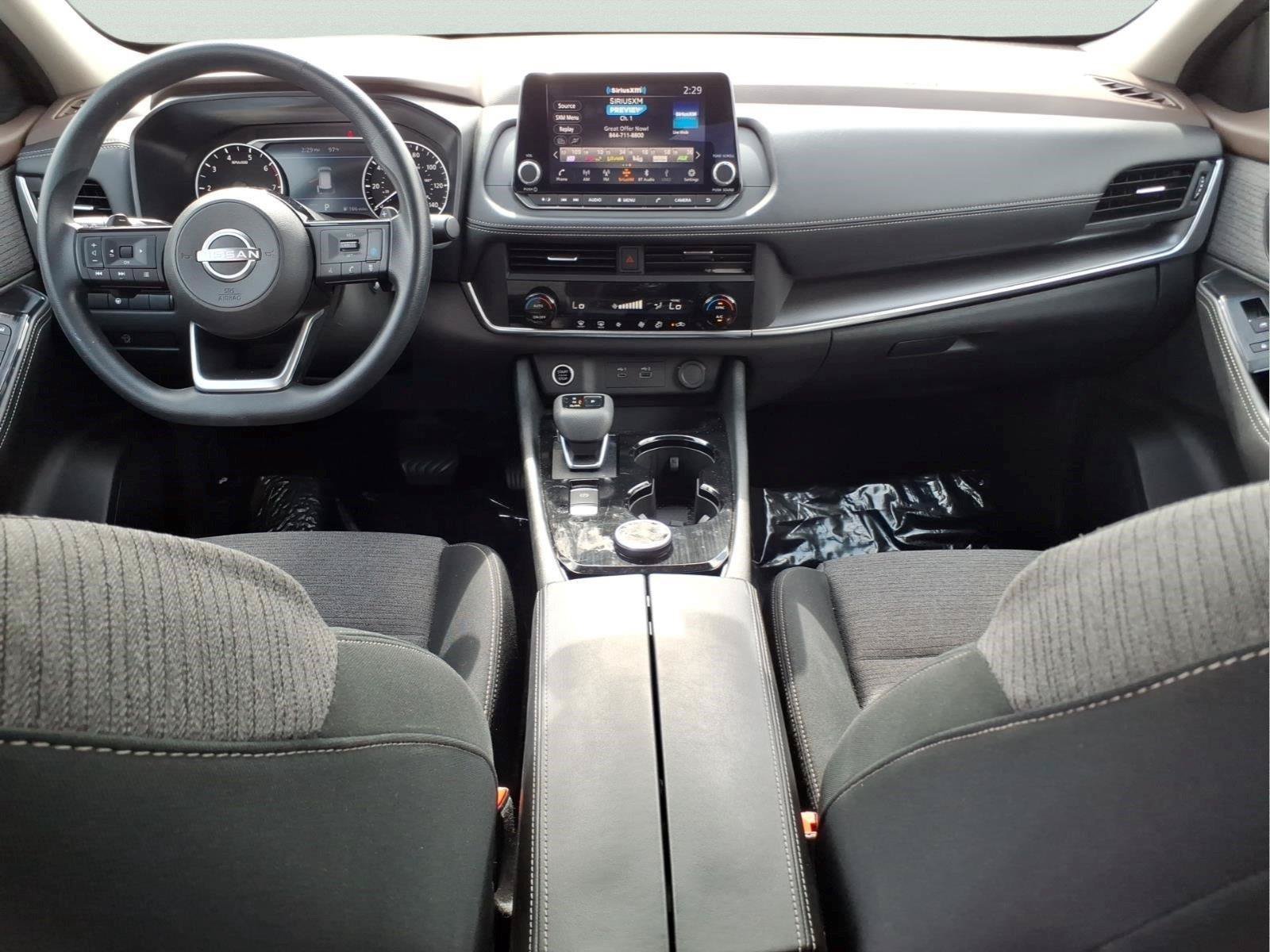 Used 2023 Nissan Rogue SV AWD/4WD image 14