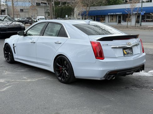 Used 2018 Cadillac CTS V w/ Carbon Fiber Package image 11
