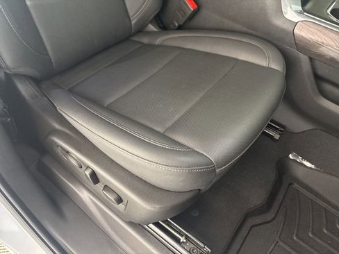 Used 2025 Chevrolet Silverado 2500 LTZ w/ Trail Boss Package image 34