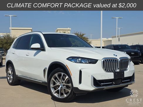Used 2025 BMW X5 xDrive50e image 1