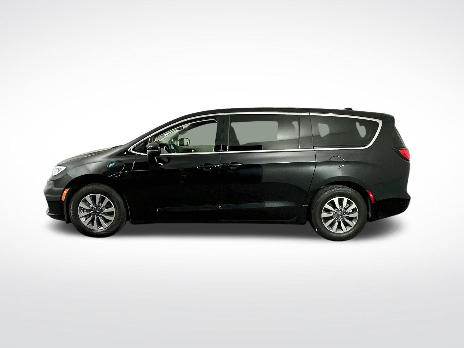 Used 2023 Chrysler Pacifica Touring-L FWD image 5