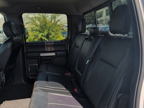 Used 2020 Ford F150 Lariat RWD image 6