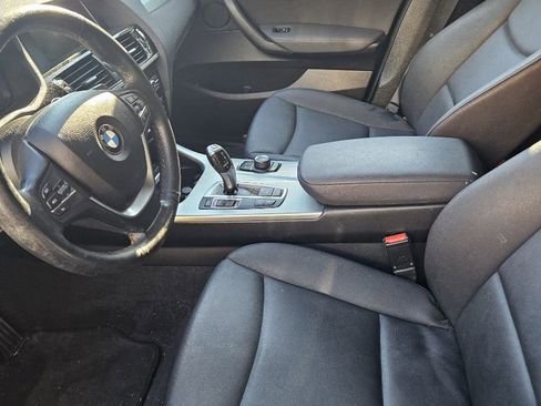 Used 2017 BMW X3 xDrive28i image 2