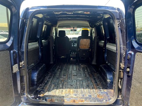 Used 2014 Nissan NV200 SV w/ Technology Package image 8