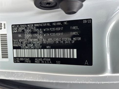 Used 2022 Toyota Sienna XLE image 19