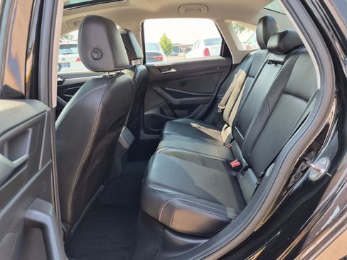 Used 2019 Volkswagen Jetta SE FWD image 27