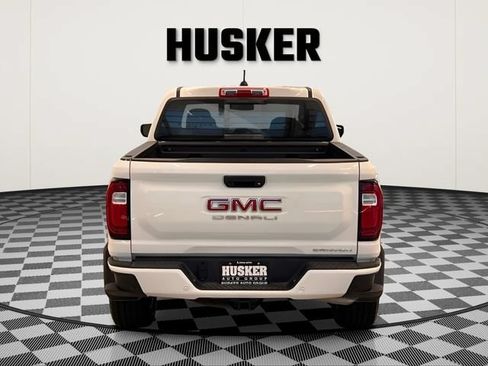 Certified 2025 GMC Canyon Denali AWD/4WD image 4