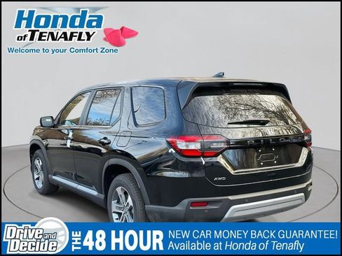 New 2025 Honda Pilot EX-L image 4