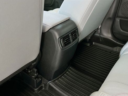 Used 2019 Honda CR-V LX image 27