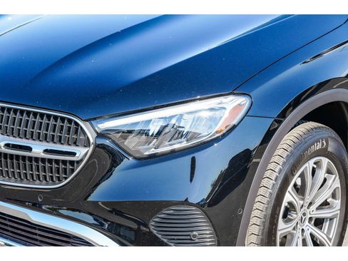 Certified 2026 Mercedes-Benz GLC 300 4MATIC image 8