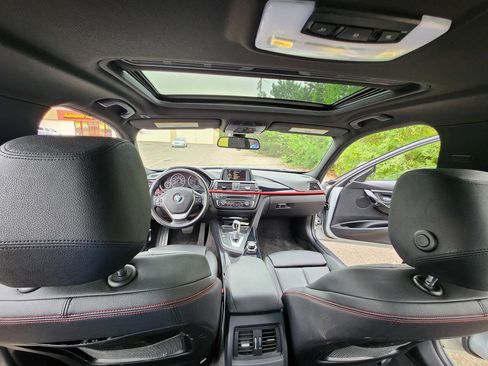 Used 2014 BMW 328i xDrive Sedan AWD/4WD image 25