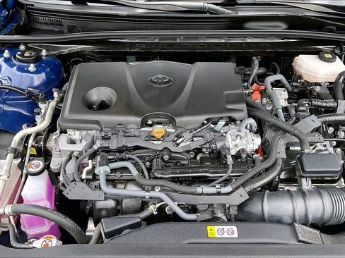 Used 2025 Toyota Camry LE w/ Convenience Package FWD image 31