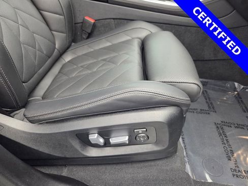 Certified 2024 BMW X5 sDrive40i w/ Premium Package image 17