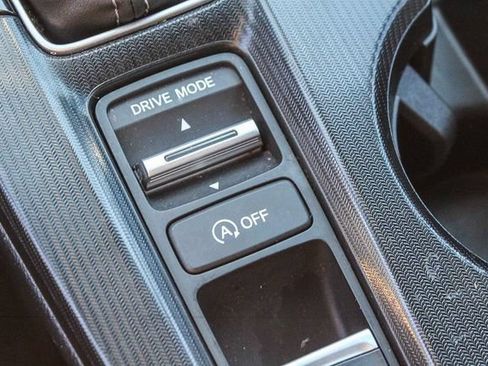Certified 2025 Honda Civic Sport image 32