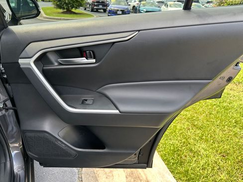 Used 2023 Toyota RAV4 XLE FWD image 22
