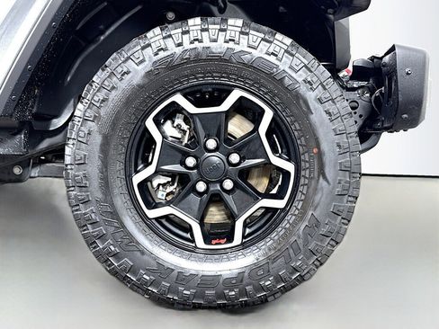 Used 2020 Jeep Gladiator Rubicon image 46