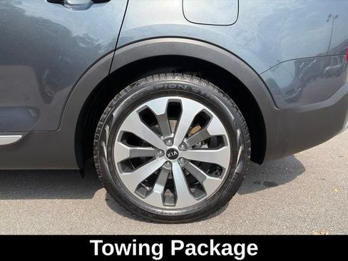 Used 2020 Kia Telluride EX w/ EX Premium Package AWD/4WD image 13