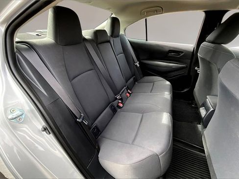 Used 2024 Toyota Corolla LE image 20