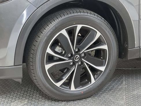 Used 2023 MAZDA CX-5 AWD 2.5 S w/ Premium Package image 9