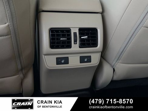 Used 2015 Subaru Legacy 2.5i Limited image 26