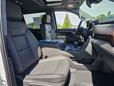 Used 2023 GMC Sierra 1500 Denali image 7