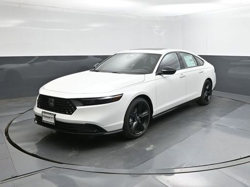 New 2026 Honda Accord Sport image 30