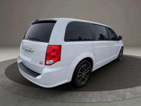 Used 2019 Dodge Grand Caravan GT FWD image 5