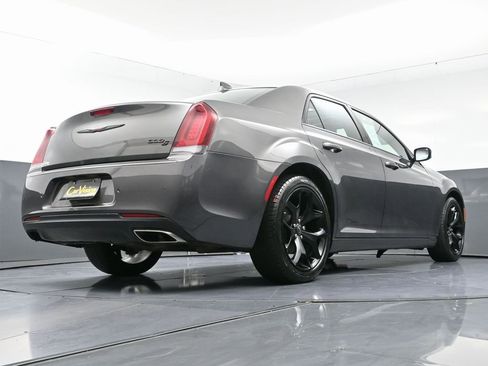 Used 2023 Chrysler 300 S image 56