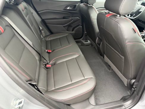 New 2026 Chevrolet Trax RS w/ Sunroof Package FWD image 25