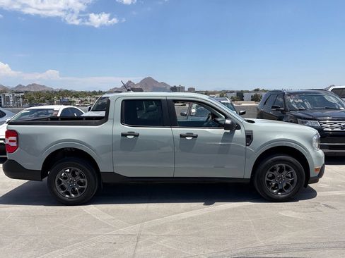 Used 2024 Ford Maverick XLT FWD image 3