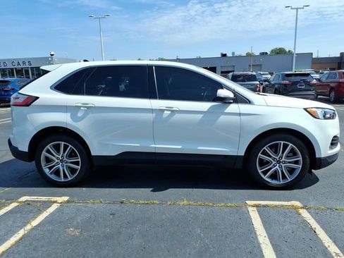Used 2024 Ford Edge Titanium AWD/4WD image 8