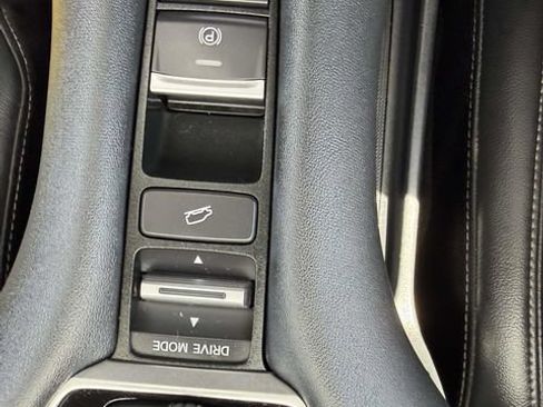 Used 2024 Honda HR-V EX-L image 22