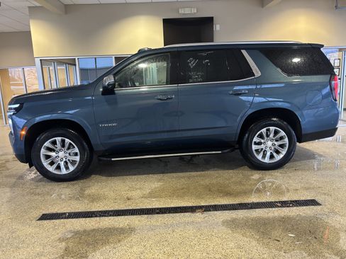 Used 2025 Chevrolet Tahoe Premier image 5