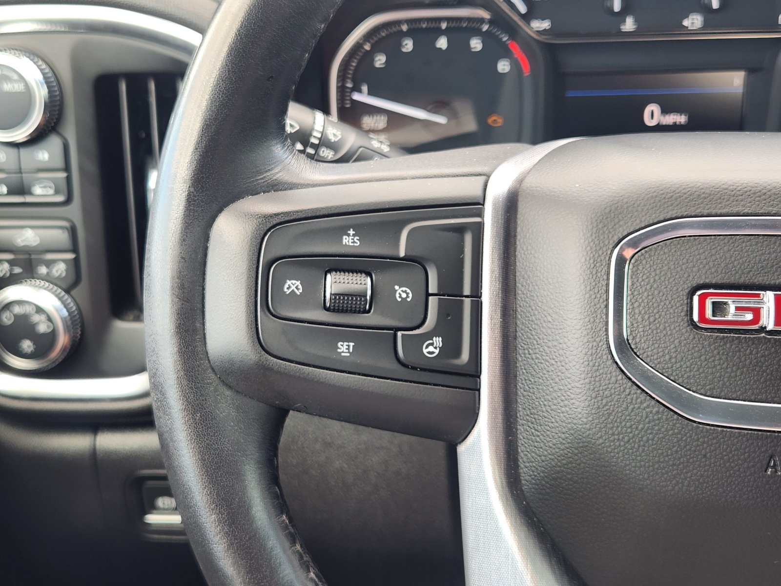 Used 2021 GMC Sierra 1500 SLE AWD/4WD image 32