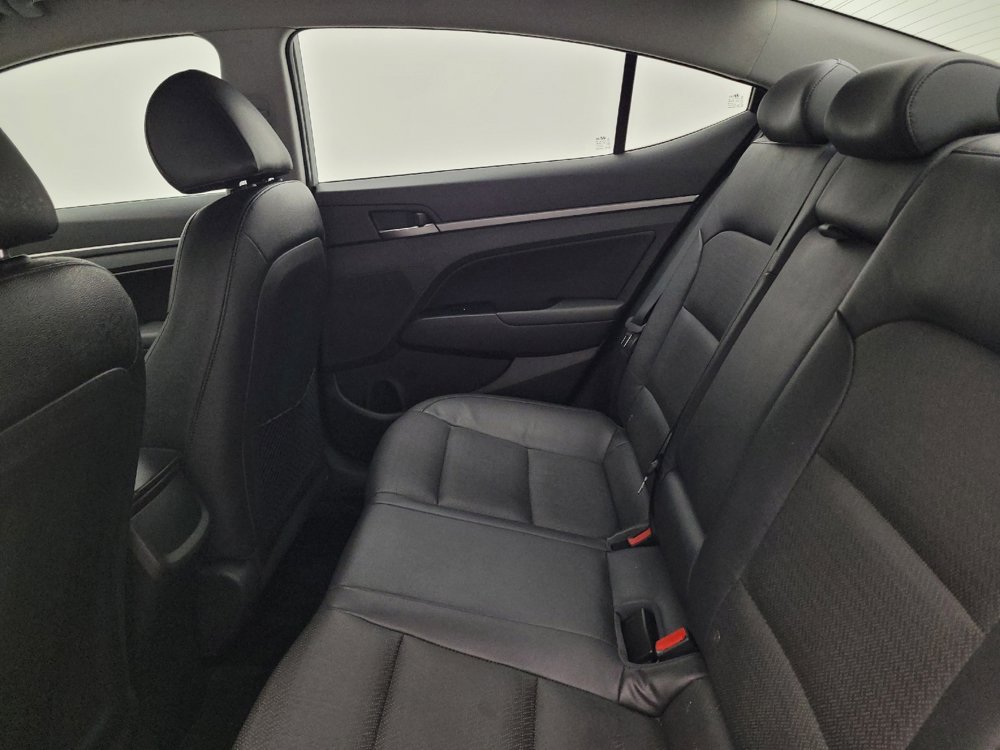 Used 2018 Hyundai Elantra Limited FWD image 18