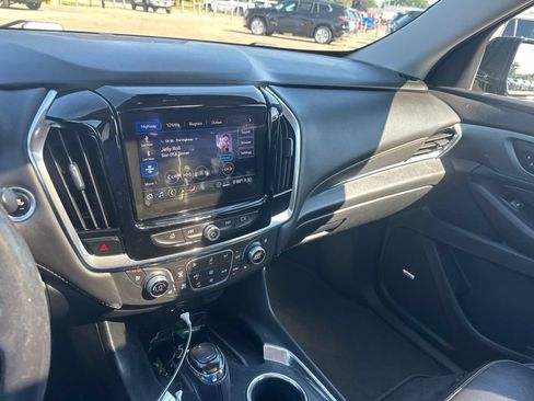 Used 2020 Chevrolet Traverse Premier w/ Redline Edition AWD/4WD image 21