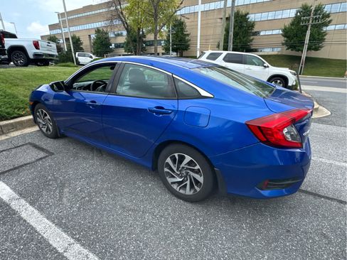Used 2016 Honda Civic EX image 3