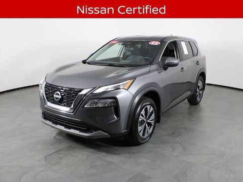 Certified 2022 Nissan Rogue SV image 2