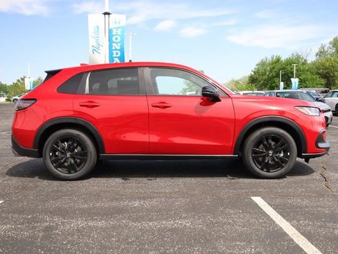 New 2026 Honda HR-V Sport image 4