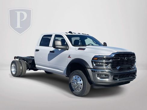 New 2026 RAM 4500 Tradesman w/ Chrome Appearance Group AWD/4WD image 2