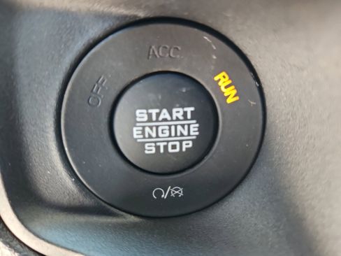 New 2025 Jeep Gladiator Willys image 31