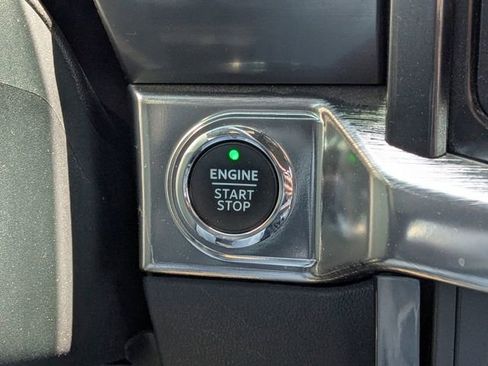 Used 2021 Ford F150 Lariat w/ Equipment Group 502A High AWD/4WD image 27