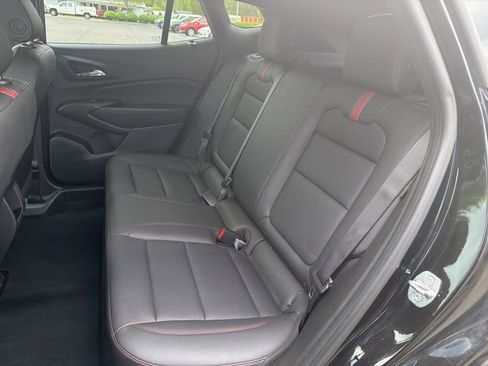 Used 2024 Chevrolet Trax RS w/ Driver Confidence Package image 24