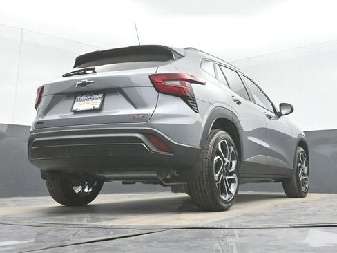 New 2026 Chevrolet Trax RS w/ Sunroof Package image 44