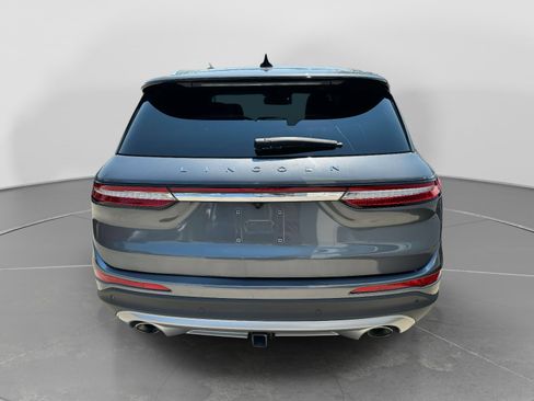 Used 2022 Lincoln Corsair Standard w/ Equipment Group 101A image 5